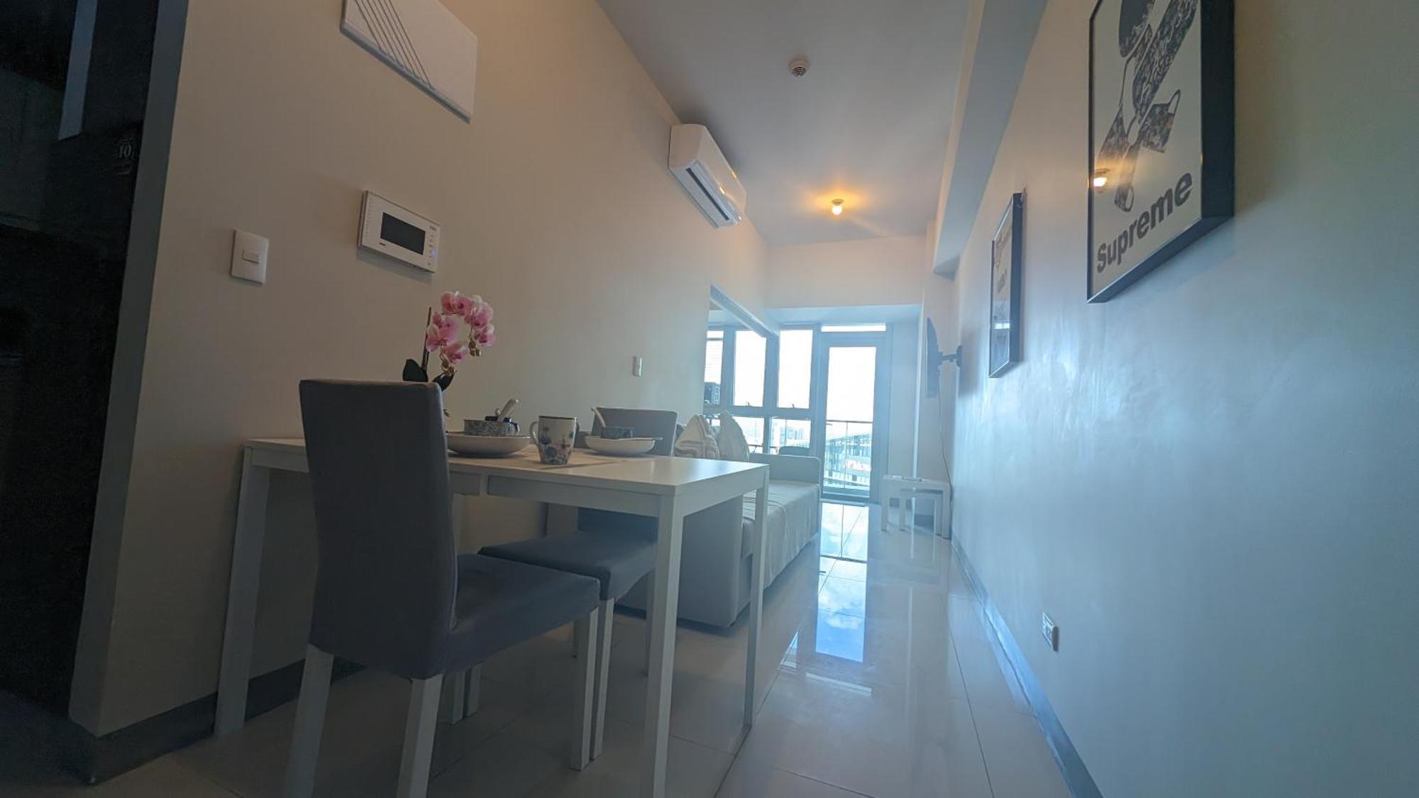 Eg Private House -Bgc Uptown Aparthotel Taguig Exterior foto